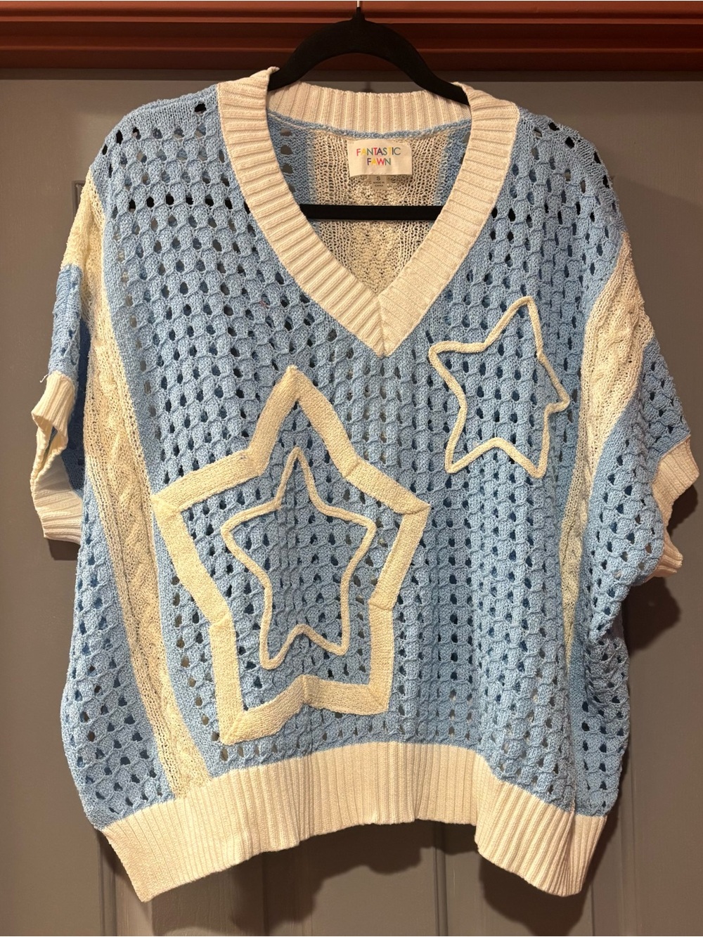 Fantastic Fawn Blue Cream Star V-Neck Knit Sweater Vest size Small Oversized